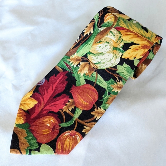 Concord House Necktie - Picture 1 of 9